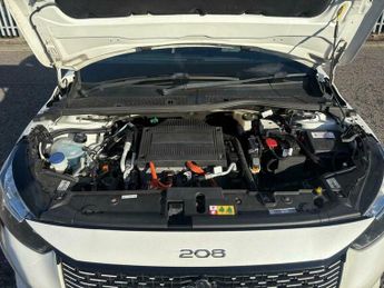 Peugeot 208 50kWh Allure Auto 5dr