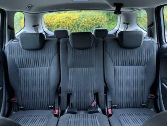 Vauxhall Zafira 1.4T 16V Exclusiv Auto Euro 5 5dr