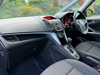 Vauxhall Zafira 1.4T 16V Exclusiv Auto Euro 5 5dr