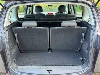 Vauxhall Zafira 1.4T 16V Exclusiv Auto Euro 5 5dr