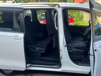 Toyota Voxy 1.8 Hybrid Mpv dr