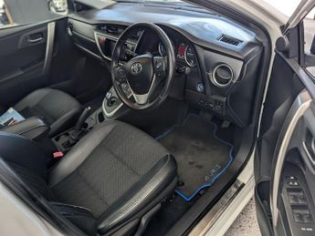 Toyota Auris VVT-I EXCEL