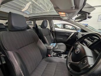Toyota Auris VVT-I EXCEL