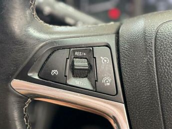 Vauxhall Mokka DESIGN NAV