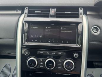 Land Rover Discovery 3.0 SD V6 HSE Luxury SUV 5dr Diesel Auto 4WD Euro 6 (s/s) (306 p