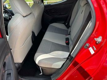 Toyota Yaris 1.5 VVT-h Excel E-CVT Euro 6 (s/s) 5dr