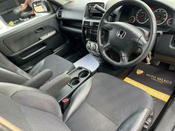Honda CR-V 2.0 i-VTEC SE 5dr