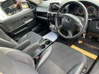 Honda CR-V 2.0 i-VTEC SE 5dr