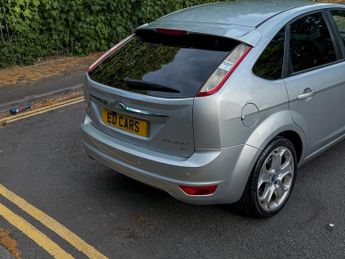 Ford Focus 2.0 Titanium Automatic 145 Bhp | 4 F/Keepers _ Full History (9 S