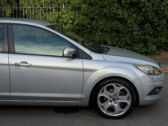 Ford Focus 2.0 Titanium Automatic 145 Bhp | 4 F/Keepers _ Full History (9 S