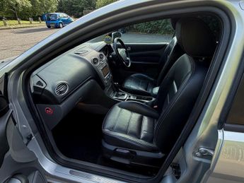 Ford Focus 2.0 Titanium Automatic 145 Bhp | 4 F/Keepers _ Full History (9 S