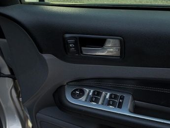Ford Focus 2.0 Titanium Automatic 145 Bhp | 4 F/Keepers _ Full History (9 S
