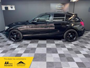 BMW 1 SERIES 118i SPORT