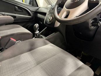 Kia Venga 1.4 EcoDynamics 1 Air Euro 5 (s/s) 5dr