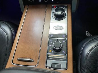Land Rover Range Rover AUTOBIOGRAPHY
