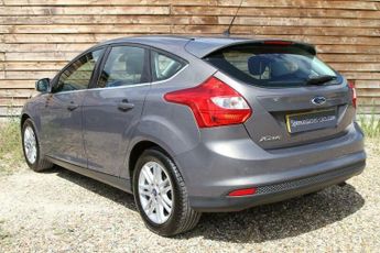 Ford Focus 1.6 Titanium Powershift Euro 5 5dr