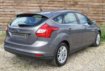 Ford Focus 1.6 Titanium Powershift Euro 5 5dr