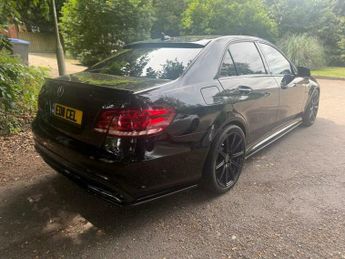Mercedes-Benz E Class 5.5 E63 V8 BiTurbo AMG SpdS MCT Euro 6 (s/s) 4dr