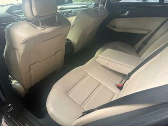 Mercedes-Benz E Class 5.5 E63 V8 BiTurbo AMG SpdS MCT Euro 6 (s/s) 4dr
