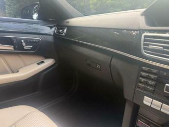 Mercedes-Benz E Class 5.5 E63 V8 BiTurbo AMG SpdS MCT Euro 6 (s/s) 4dr