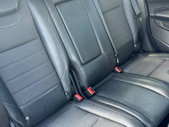 Ford Kuga 2.0 TDCi Titanium SUV 5dr Diesel Manual 2WD Euro 6 (s/s) (150 ps