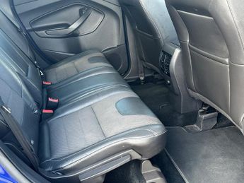 Ford Kuga 2.0 TDCi Titanium SUV 5dr Diesel Manual 2WD Euro 6 (s/s) (150 ps