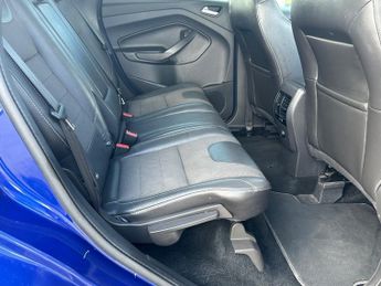 Ford Kuga 2.0 TDCi Titanium SUV 5dr Diesel Manual 2WD Euro 6 (s/s) (150 ps