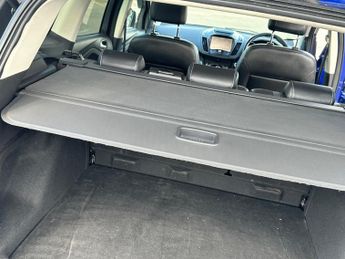 Ford Kuga 2.0 TDCi Titanium SUV 5dr Diesel Manual 2WD Euro 6 (s/s) (150 ps