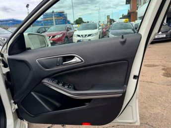 Mercedes-Benz A Class 2.0 A250 AMG Sport 7G-DCT Euro 6 (s/s) 5dr