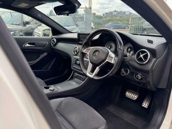 Mercedes-Benz A Class 2.0 A250 AMG Sport 7G-DCT Euro 6 (s/s) 5dr