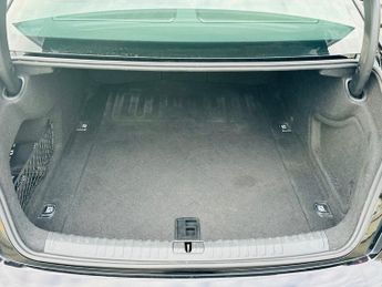 Audi A6 TDI S LINE