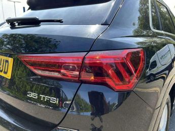 Audi Q3 1.5 TFSI CoD 35 S line S Tronic Euro 6 (s/s) 5dr
