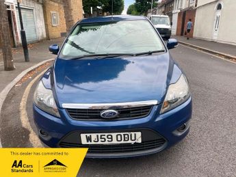 Ford Focus 1.6 Zetec Hatchback 5dr Petrol Manual (161 g/km, 99 bhp)