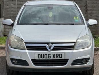 Vauxhall Astra 1.8i 16v Design 5dr