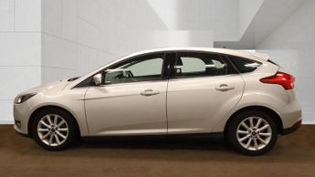 Ford Focus 1.5 TDCi Titanium Hatchback 5dr Diesel Powershift Euro 6 (s/s) (