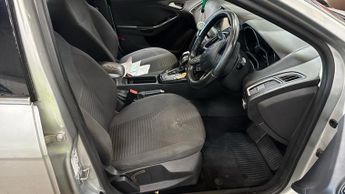 Ford Focus 1.6 Titanium Hatchback 5dr Petrol Powershift Euro 6 (125 ps)