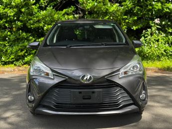 Toyota Yaris 1.33 Dual VVT-i Design Multidrive S Euro 6 5dr (Safety Sense)