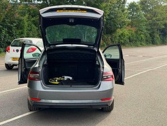 Skoda Superb 1.4 TSI iV 13kWh SE L DSG Euro 6 (s/s) 5dr