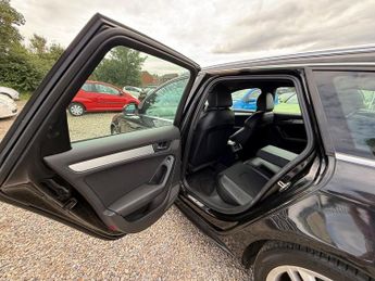 Audi A4 AVANT TDI S LINE NAV