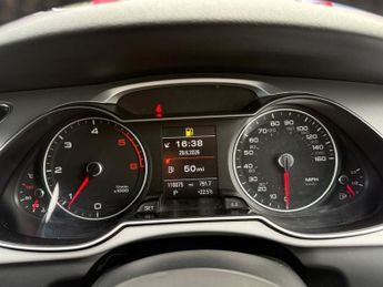 Audi A4 AVANT TDI S LINE NAV