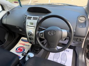 Toyota Yaris 1.3 TR Hatchback 5dr Petrol Multimode (136 g/km, 85 bhp)