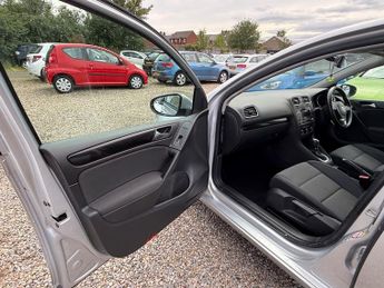 Volkswagen Golf MATCH TDI BLUEMOTIONTECHNOLOGY DSG