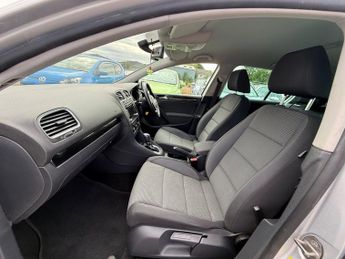 Volkswagen Golf MATCH TDI BLUEMOTIONTECHNOLOGY DSG