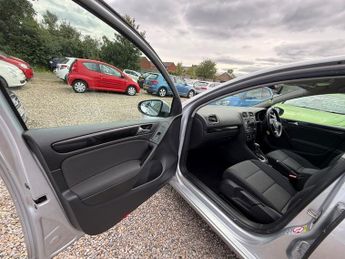 Volkswagen Golf MATCH TDI BLUEMOTIONTECHNOLOGY DSG