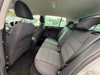 Volkswagen Golf MATCH TDI BLUEMOTIONTECHNOLOGY DSG