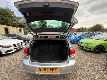 Volkswagen Golf MATCH TDI BLUEMOTIONTECHNOLOGY DSG