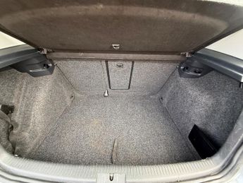 Volkswagen Golf MATCH TDI BLUEMOTIONTECHNOLOGY DSG