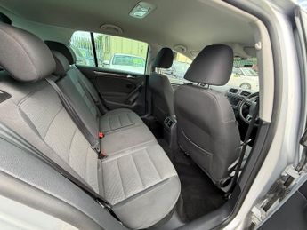 Volkswagen Golf MATCH TDI BLUEMOTIONTECHNOLOGY DSG