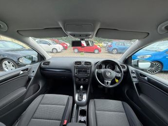 Volkswagen Golf MATCH TDI BLUEMOTIONTECHNOLOGY DSG