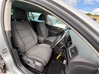 Volkswagen Golf MATCH TDI BLUEMOTIONTECHNOLOGY DSG